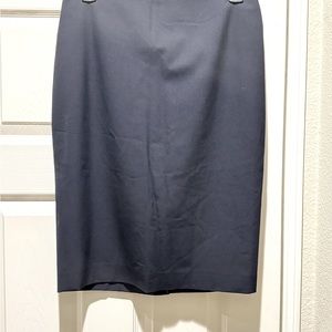 Pencil skirt, Ann Taylor, black size 4